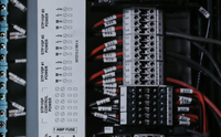 //irrorwxhqnqklq5m-static.micyjz.com/cloud/lmBpiKinloSRkliioirnjn/Single-phase-vs-three-phase.png
